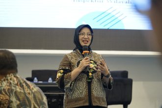 Dok. Inspektur Wilayah I Kementerian Hukum dan HAM R.I, Ika Yusanti bahas benturan kepentingan di hadapan Kepala Unit Pelaksana Teknis (UPT) di Jajaran Kanwil Kemenkumham Sulsel.