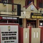Antrean Panjang Warga Bontoala Saat Penyaluran Beras Murah